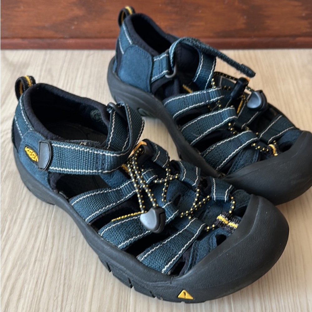 Keen Newsport H2 Sandals